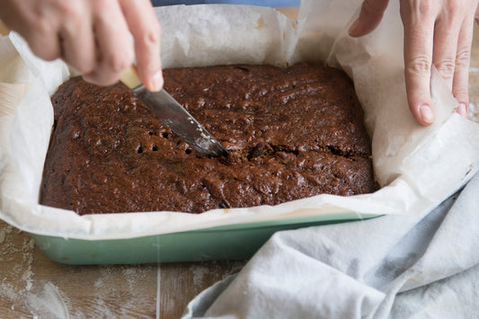 Irresistible Chocolate Chip Brownies: A Classic Dessert with a Gooey Twist